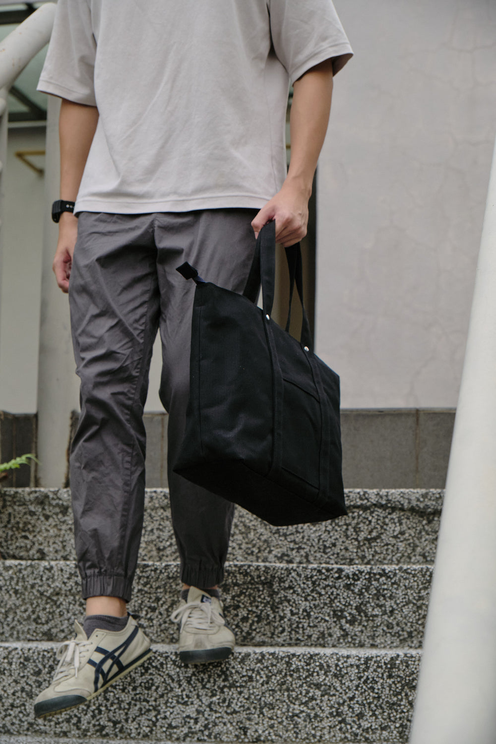 Tokyo Tote 203 Black | Tote & Shoulder Bag