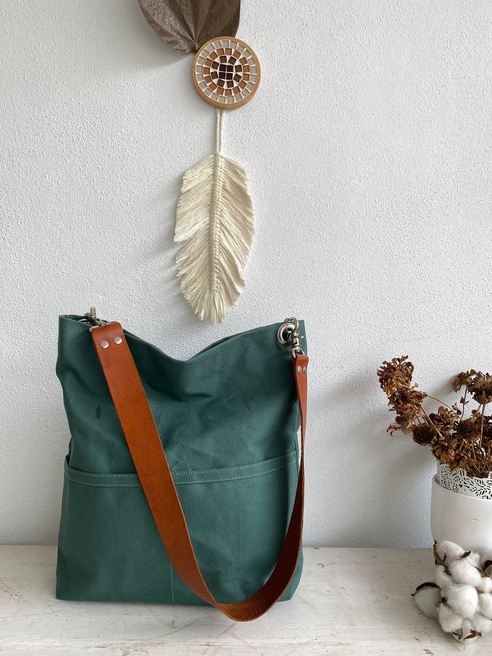 Mila 201 Amsterdam Green | Hobo Tote Bag