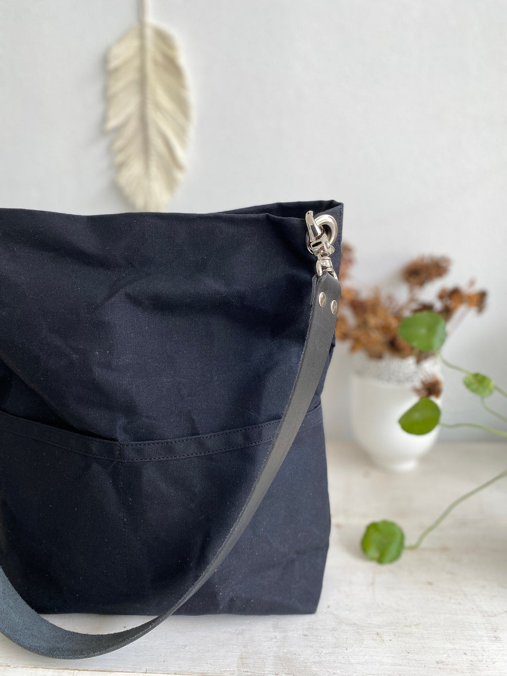 Mila 201 Black | Hobo Tote Bag