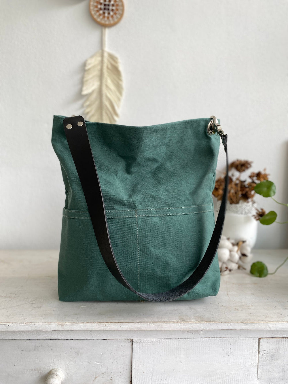 Mila 201 Amsterdam Green | Hobo Tote Bag
