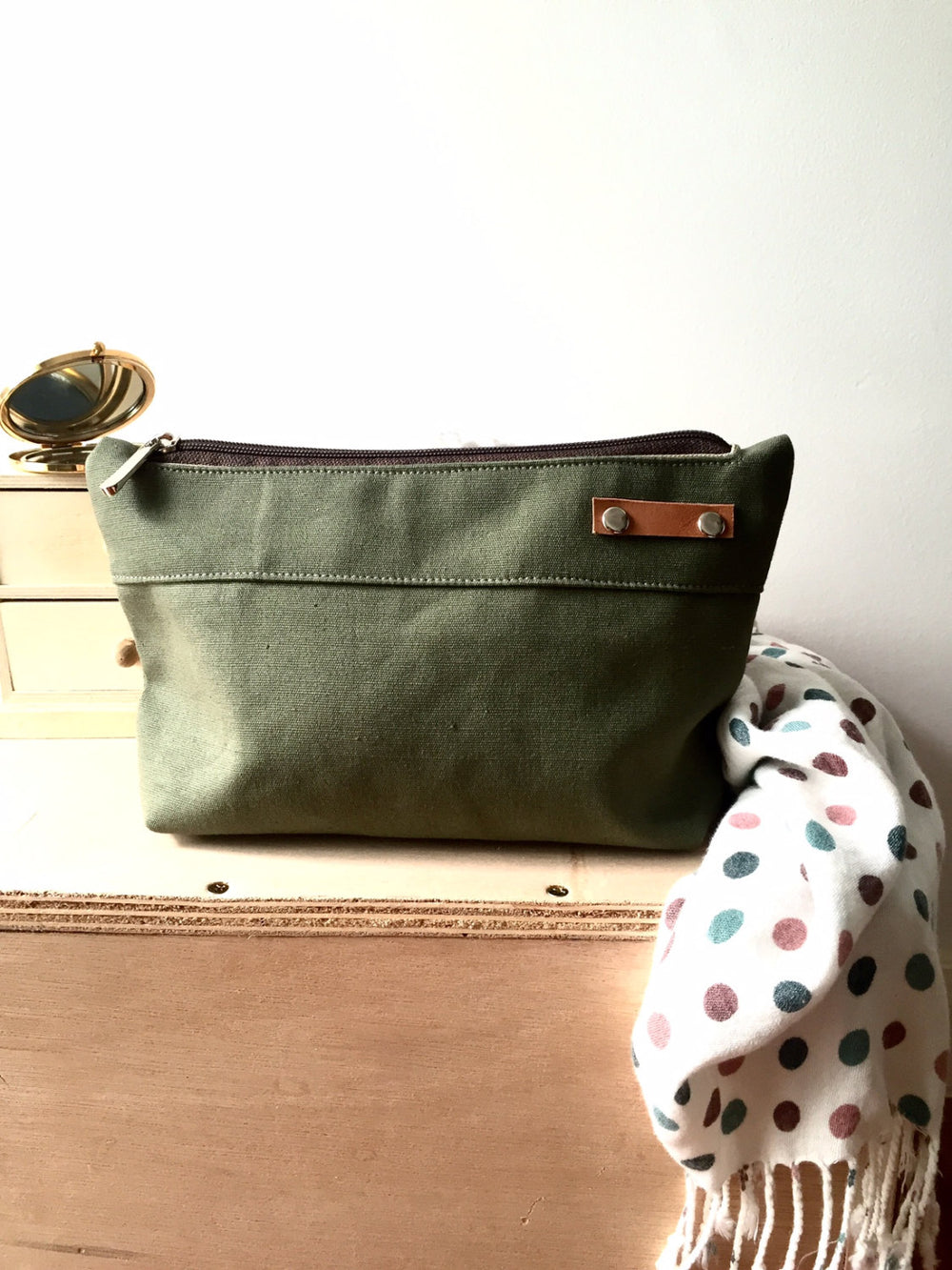Kelly Olive | Pouch
