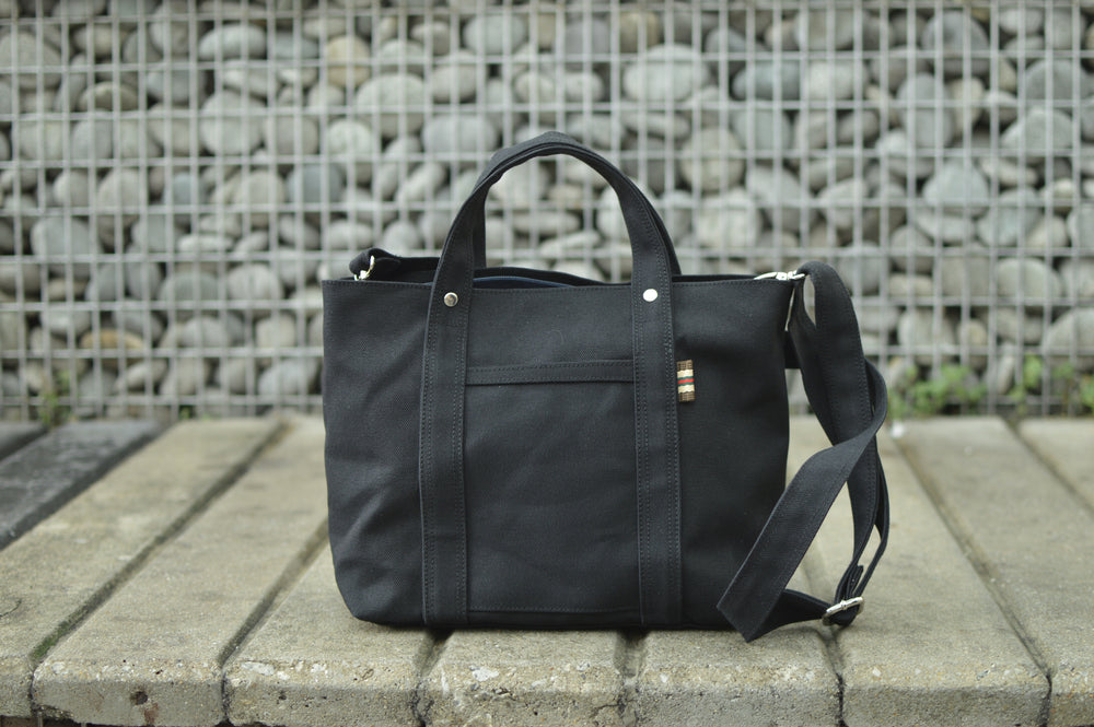 Tokyo Tote 204 Black | Tote & Crossbody Bag
