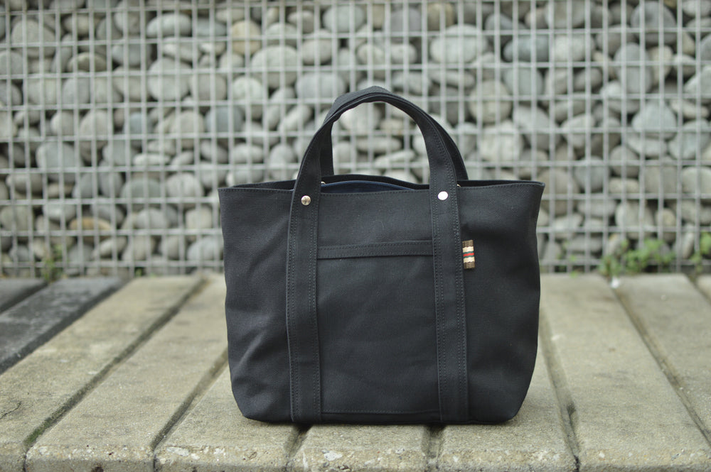 Tokyo Tote 204 Black | Tote & Crossbody Bag