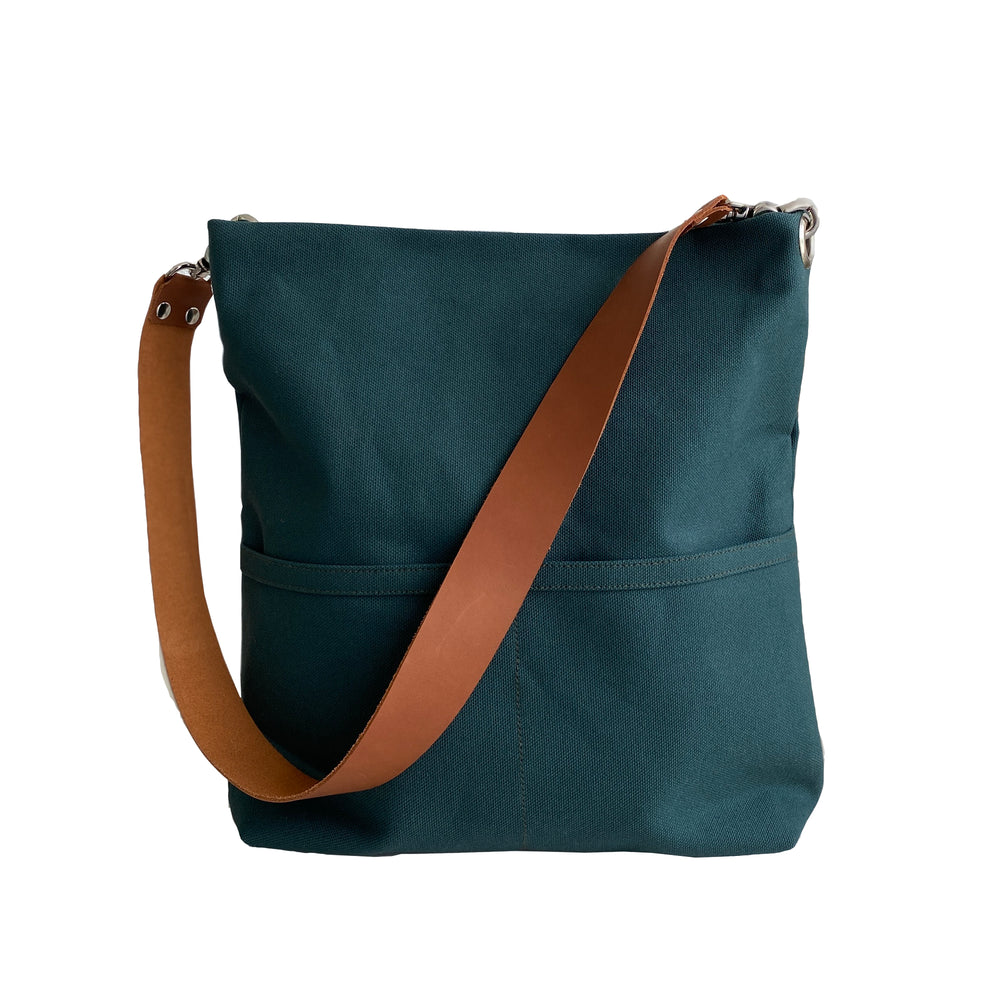 Mila 201 Christmas Green | Hobo Tote Bag