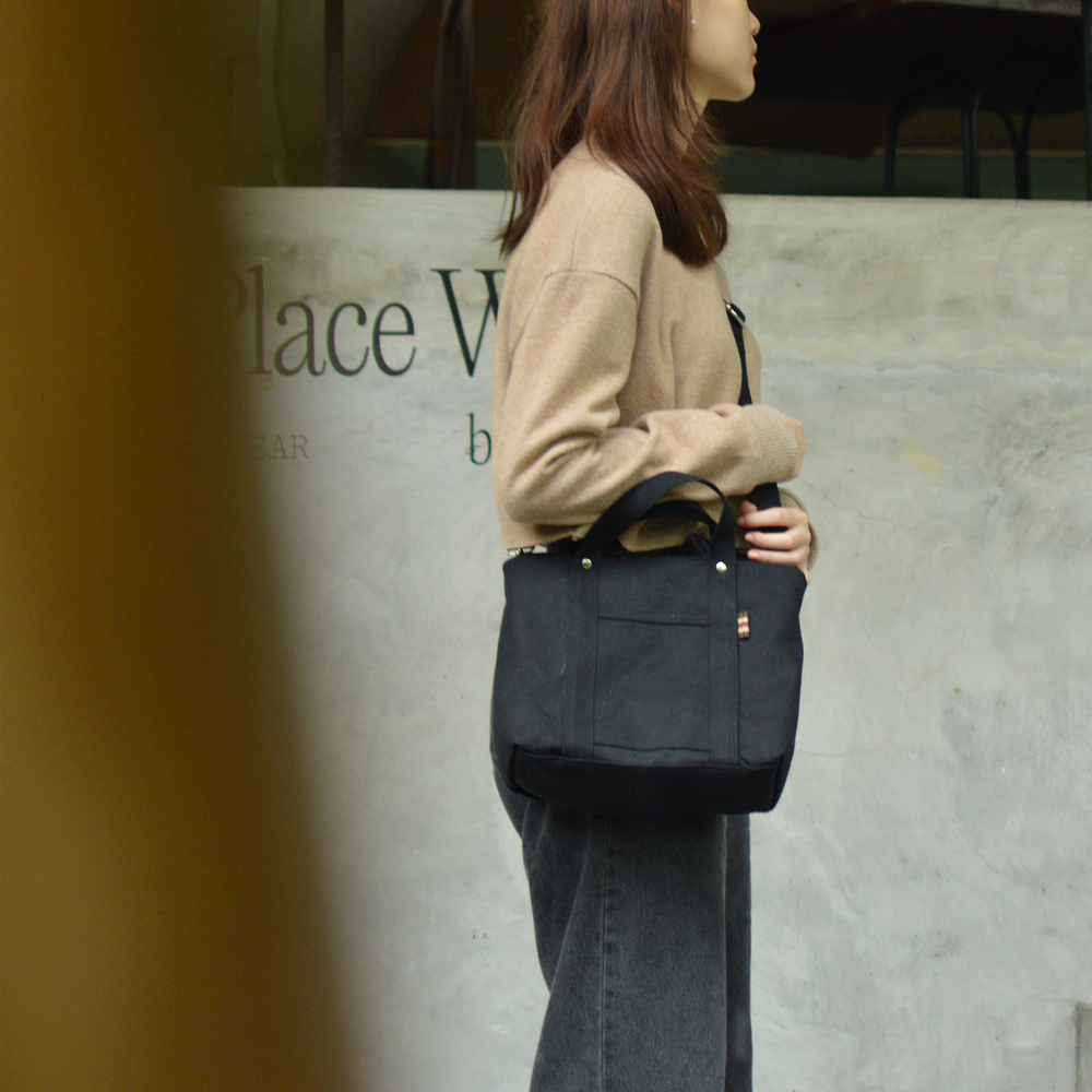 Tokyo Tote 204 Black | Small Tote & Crossbody Bag